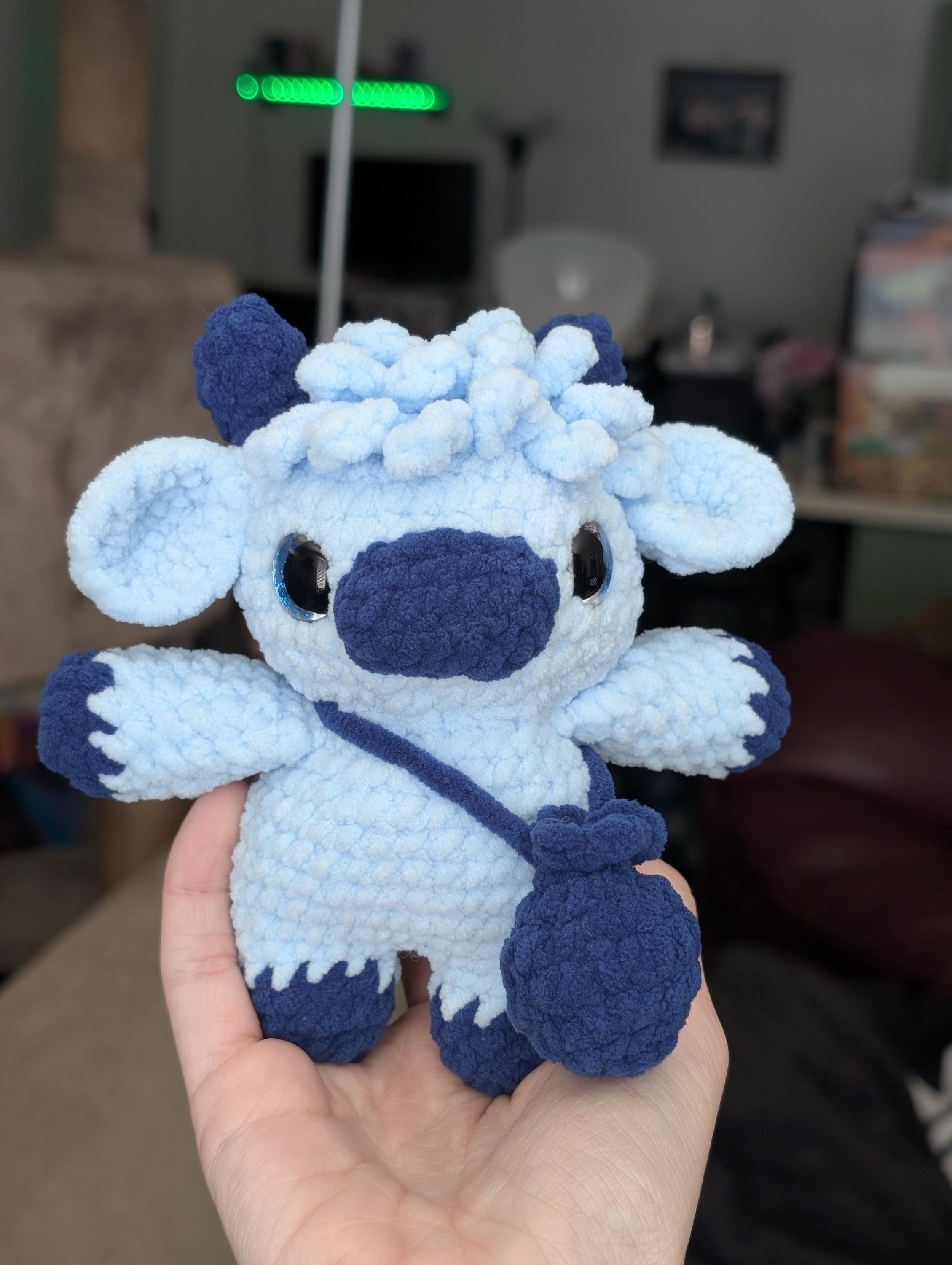 Crochet Mini Highland Cow Plushie | Handmade Amigurumi, Kawaii Decor, Cottagecore Charm